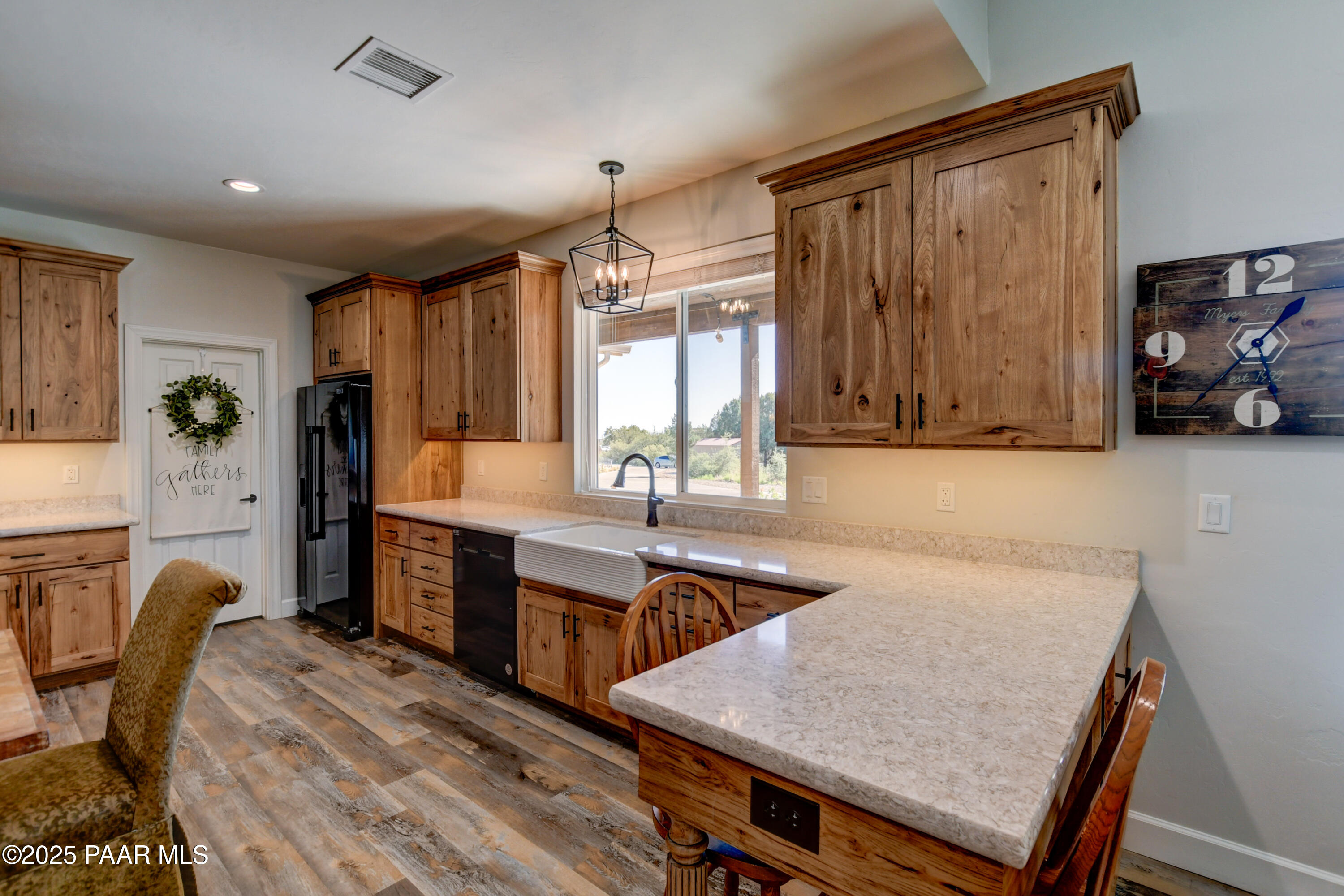 1365 West Ridge Drive Prescott, AZ 86305 - Photo 12 of 34 Kitchen 3