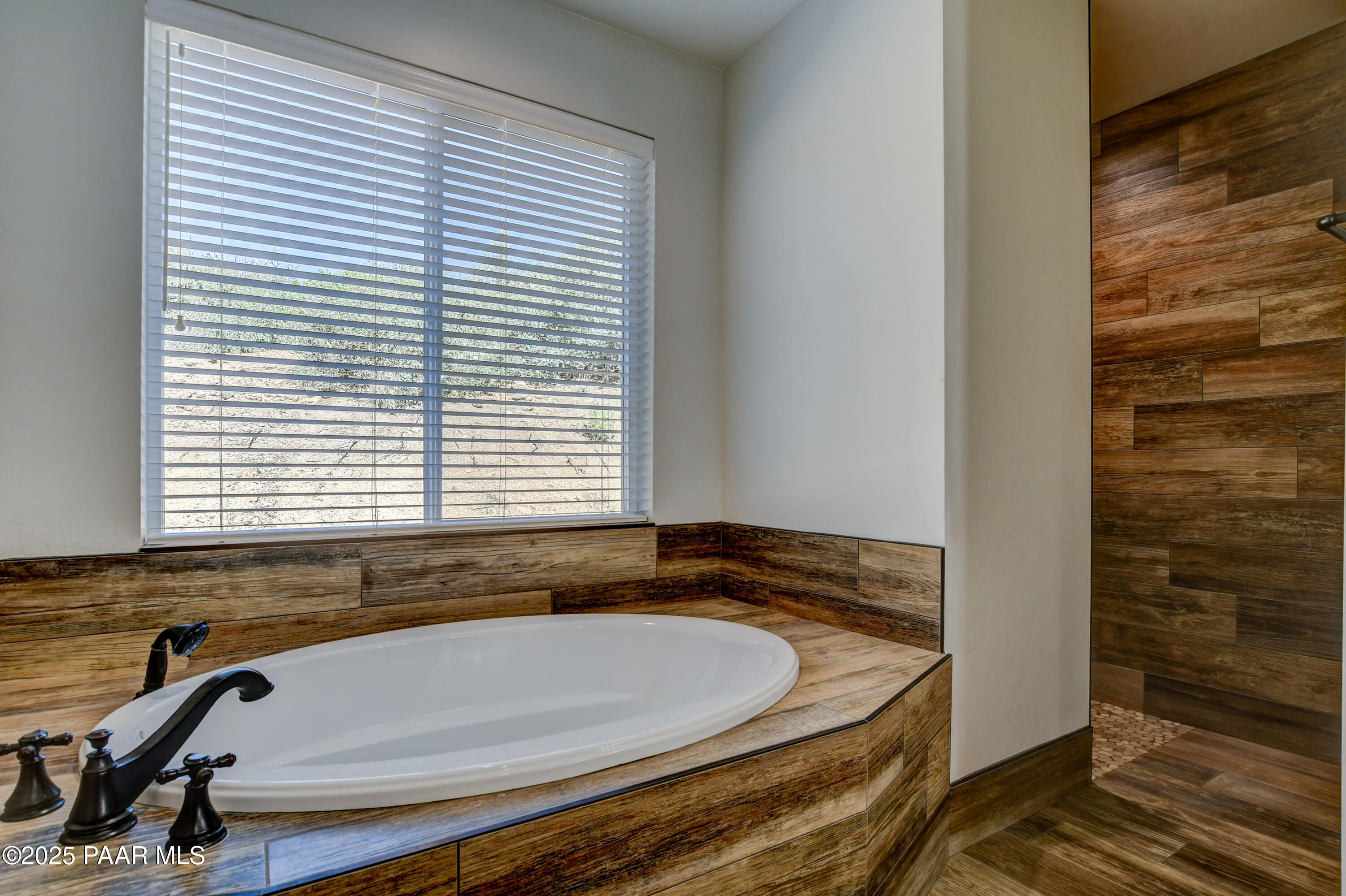 1365 West Ridge Drive Prescott, AZ 86305 - Photo 22 of 34 Primary Bathroom 2