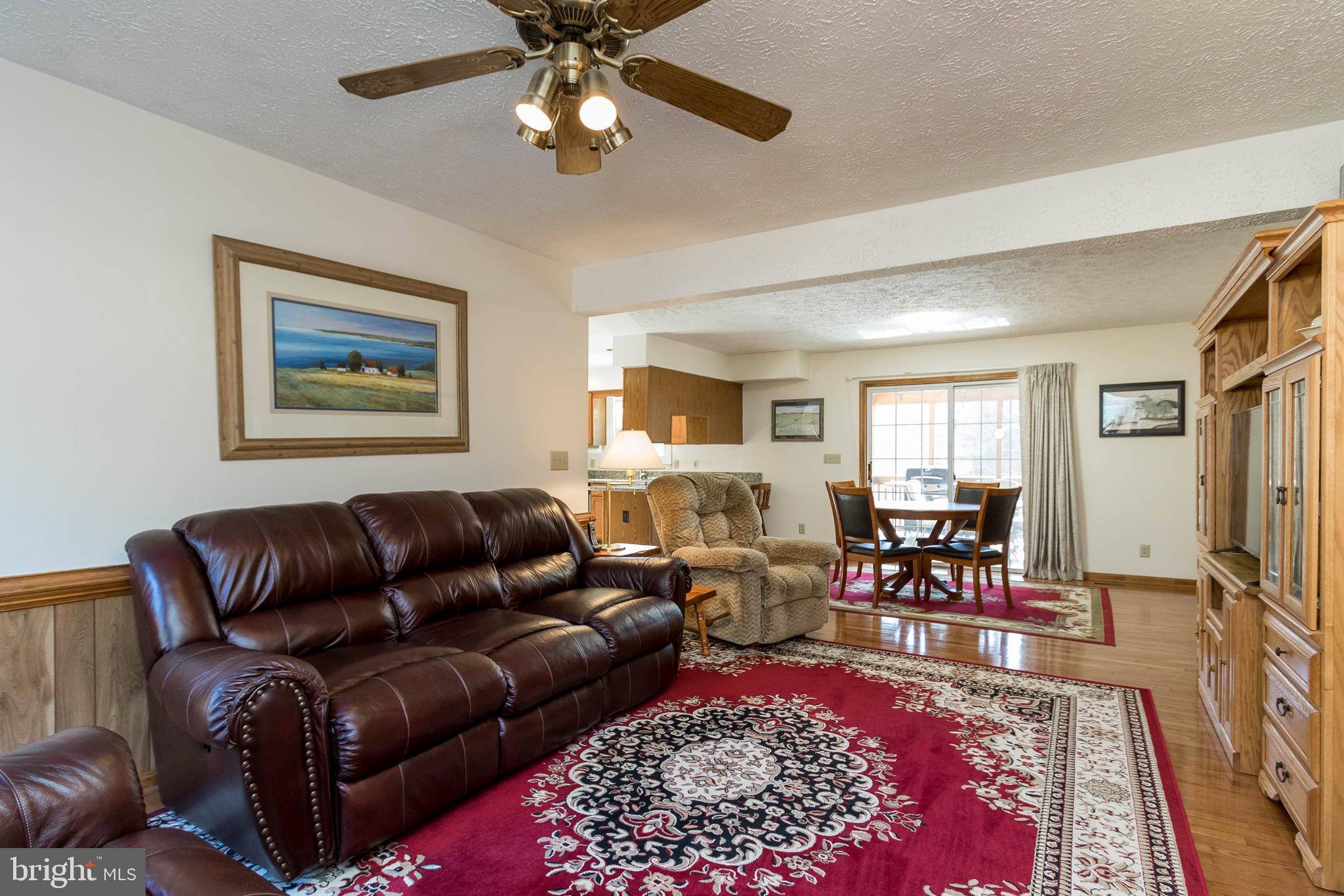 39 Salem Lane Stafford, VA 22554 - Photo 13 of 34 Nice open family room
