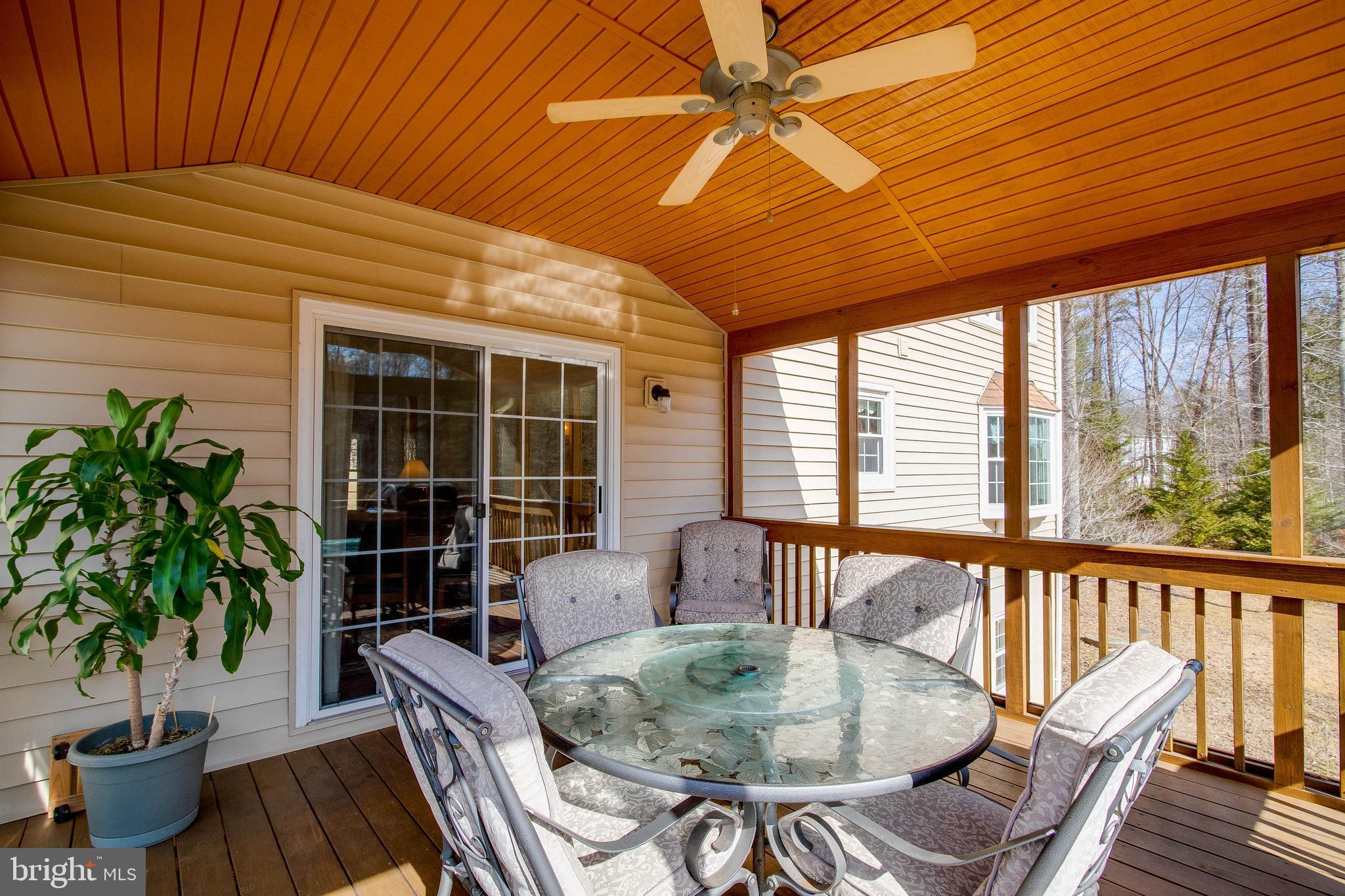 39 Salem Lane Stafford, VA 22554 - Photo 29 of 34 Relax on this screened & covered porch