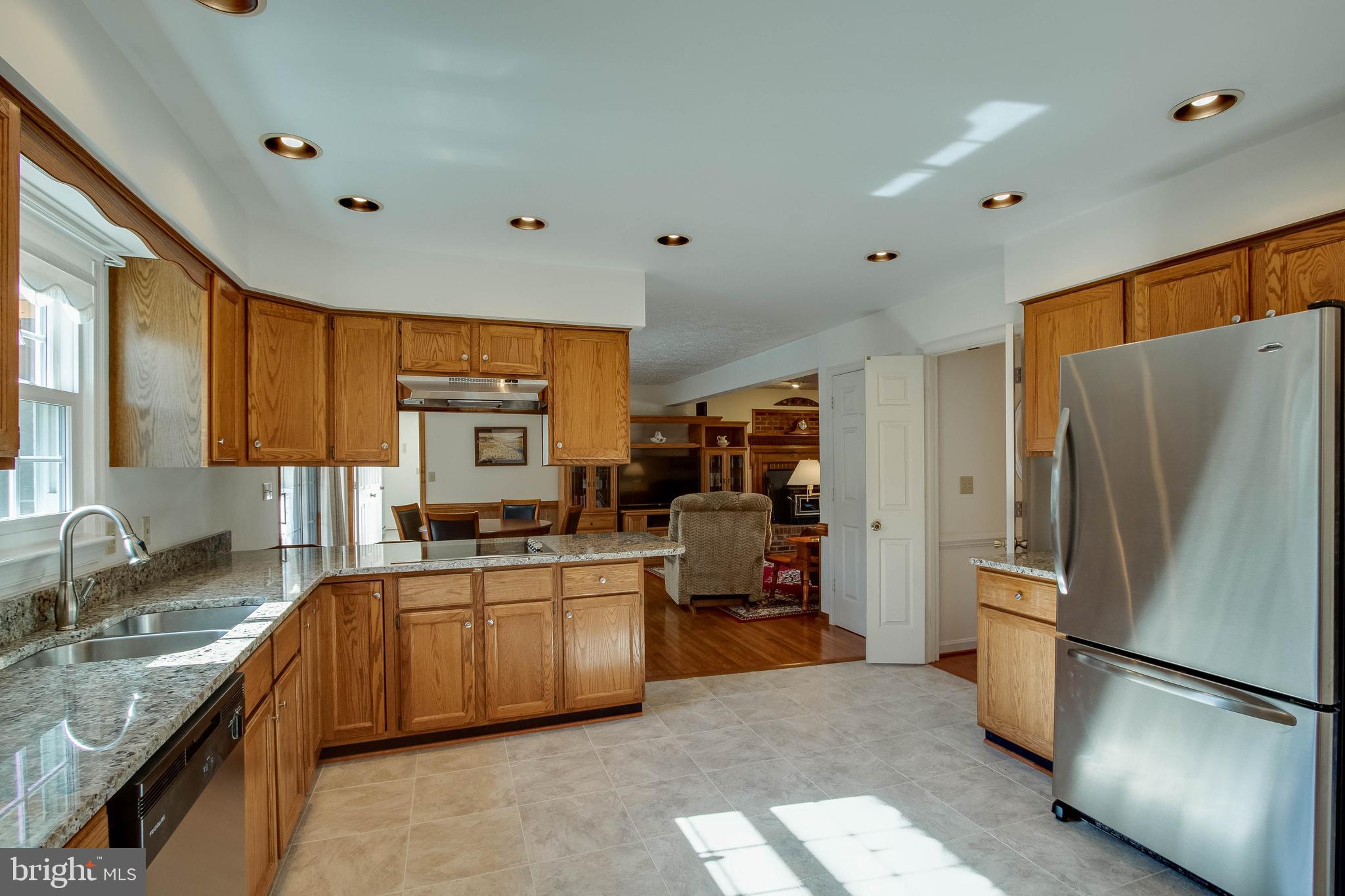 39 Salem Lane Stafford, VA 22554 - Photo 8 of 34 Open Kitchen