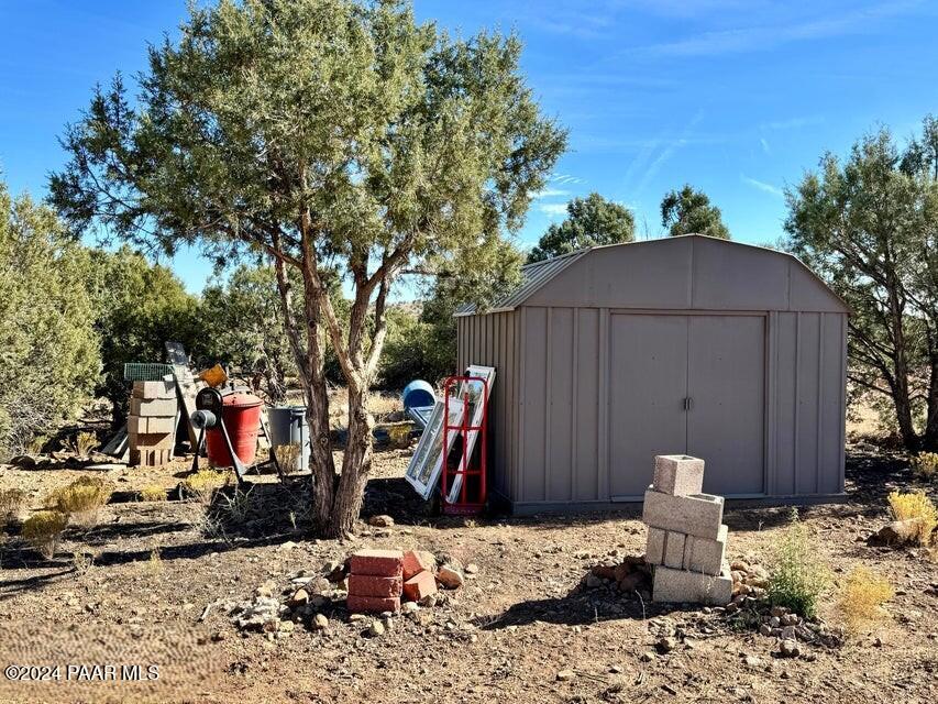 4334 West Sullivan Buttes Ridge Chino Valley, AZ 86323 - Photo 28 of 33 34