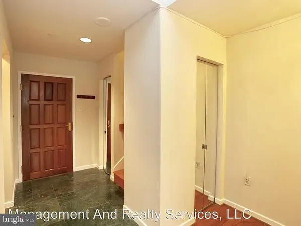 $4,850 | 1530 Key Boulevard, Unit 104, Arlington, VA 22209