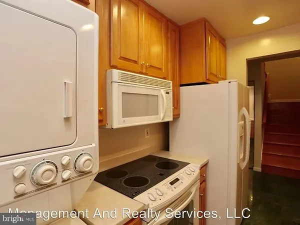 $4,850 | 1530 Key Boulevard, Unit 104, Arlington, VA 22209