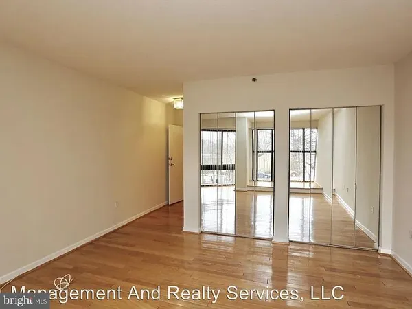 $4,850 | 1530 Key Boulevard, Unit 104, Arlington, VA 22209