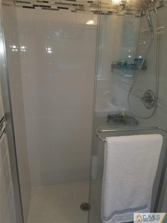 30 Agate Road East Brunswick, NJ 08816 - Photo 29 of 40 a bathroom with a shower