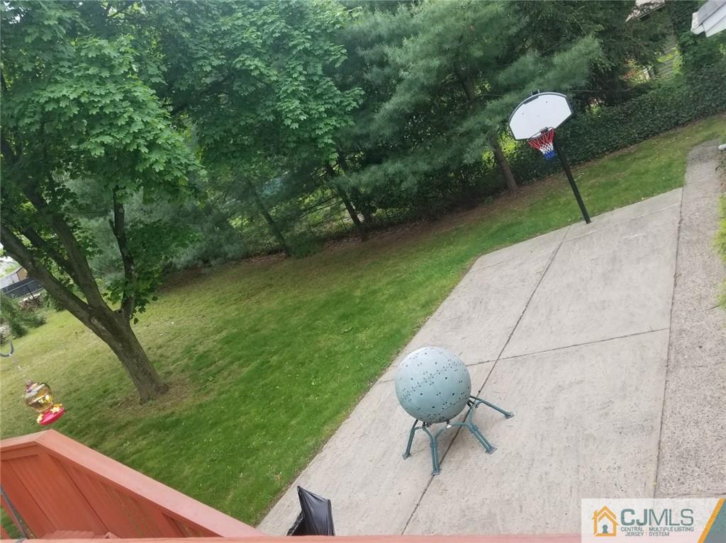 30 Agate Road East Brunswick, NJ 08816 - Photo 39 of 40 a garden view with a seating space