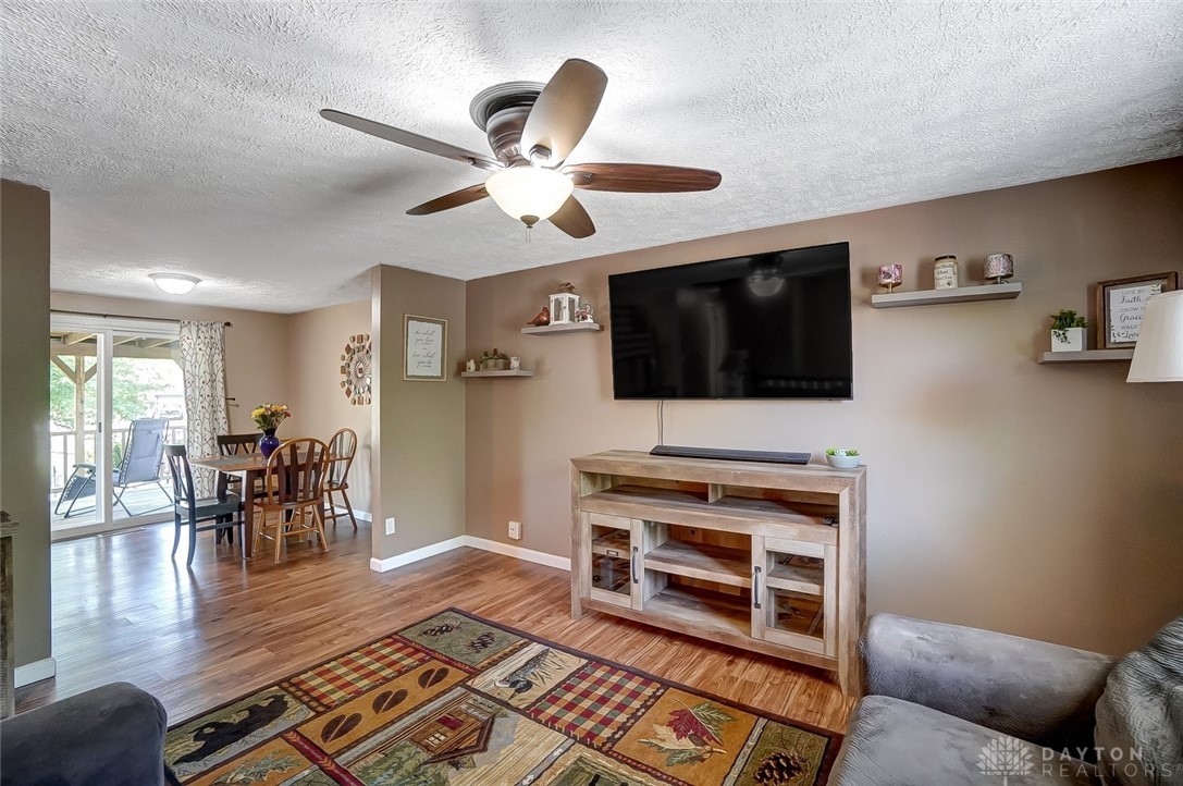 5220 Gander Road West Dayton, OH 45424 - Photo 9 of 41