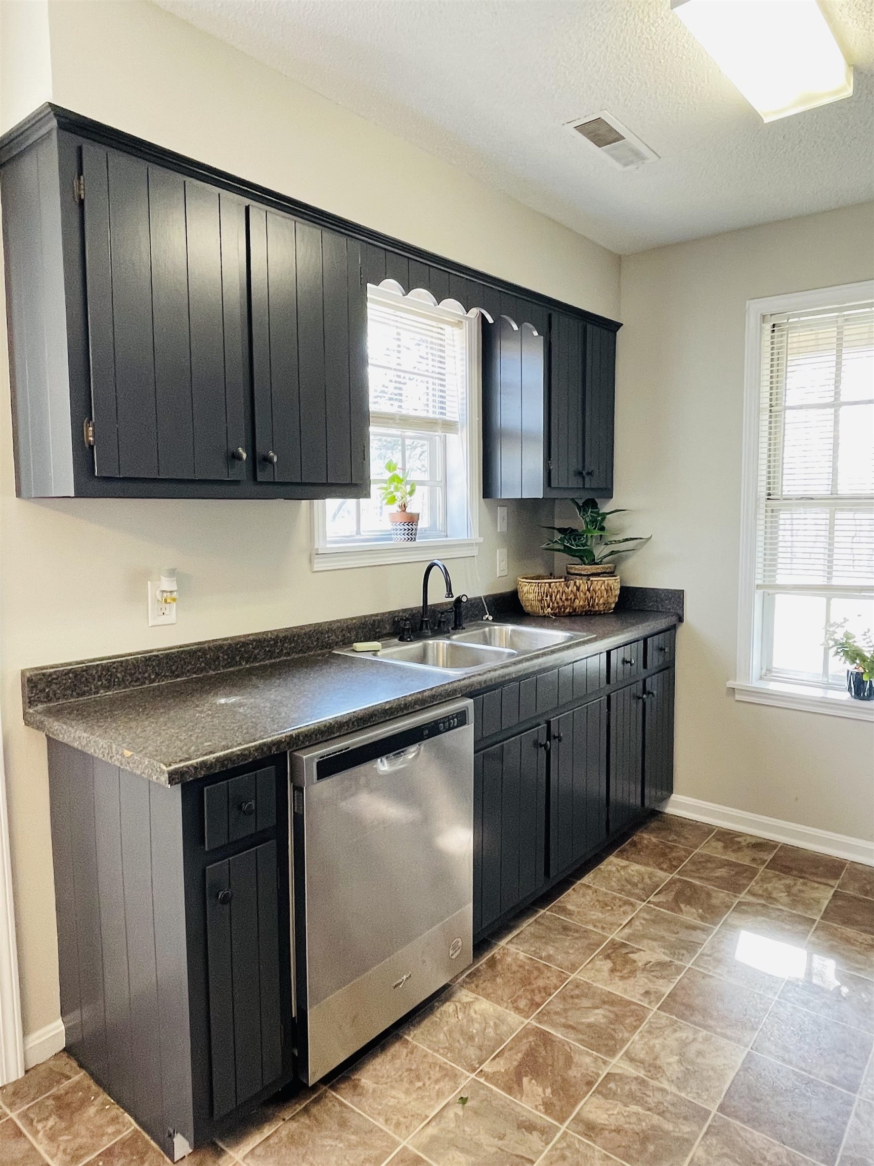 1176 High School Road Selmer, TN 38375 - Photo 6 of 22 Gallery Image 6
