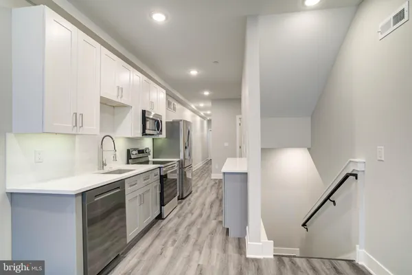 $769,900 | 5005 Walnut Street, Philadelphia, PA 19139