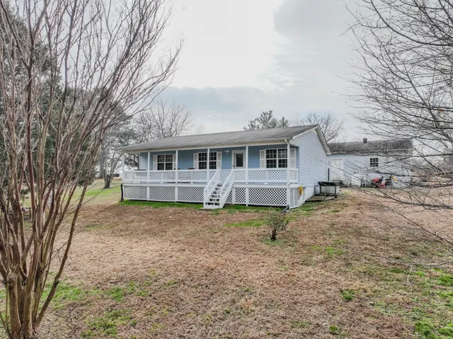 $215,000 | 52 Lindsey Road, Loretto, TN 38469