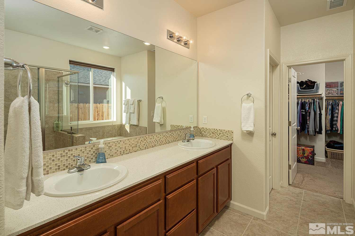 8545 Spearhead Way Reno, NV 89506 - Photo 17 of 40 Photo 17