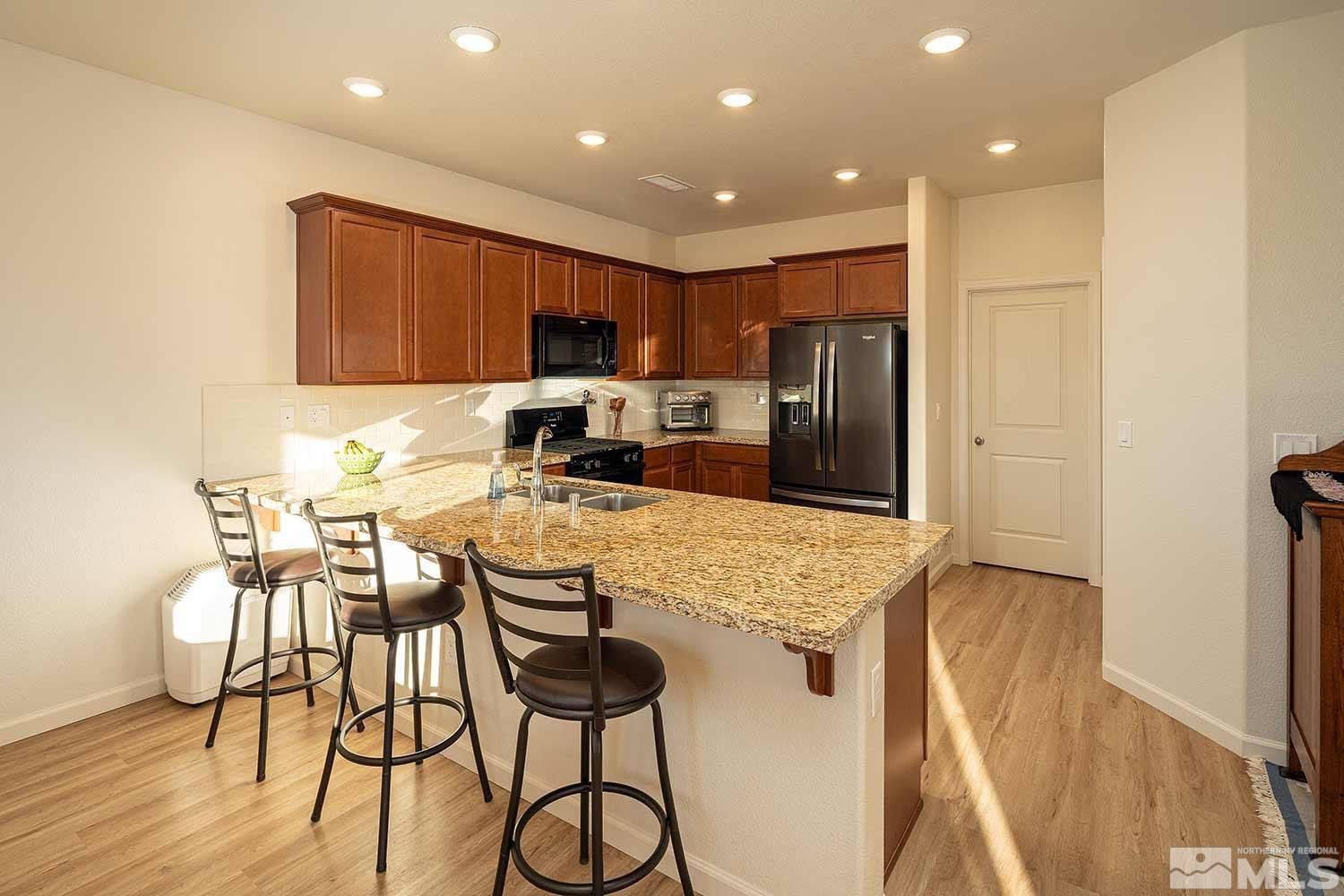 8545 Spearhead Way Reno, NV 89506 - Photo 5 of 40 Photo 5