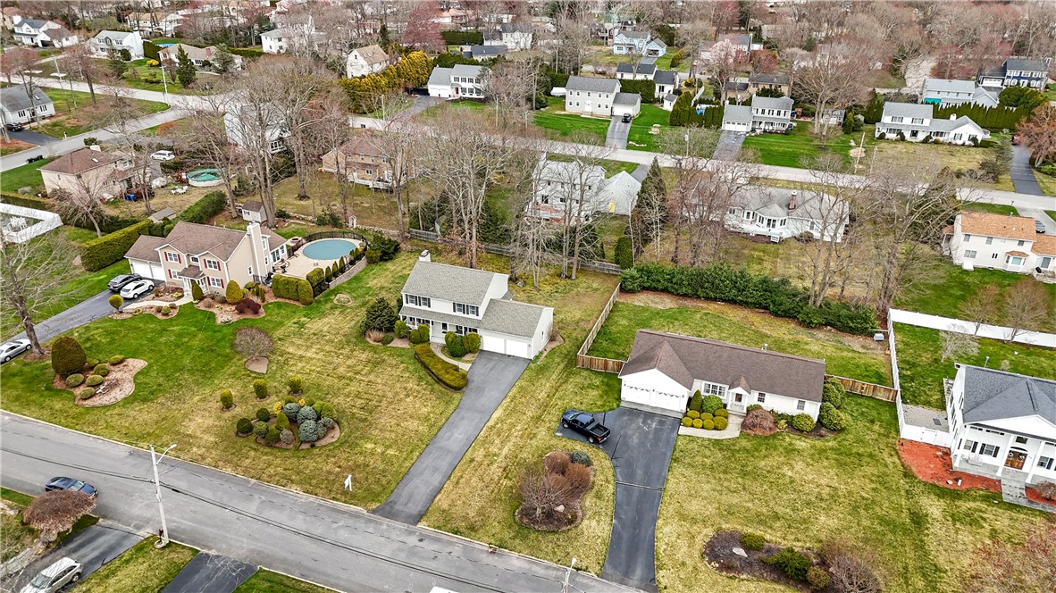 40 Bakewell Court Cranston, RI 02921 - Photo 37 of 48