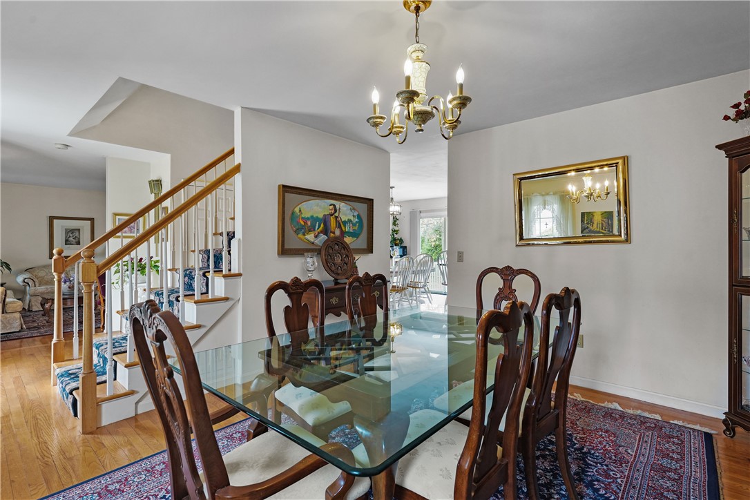 40 Bakewell Court Cranston, RI 02921 - Photo 6 of 48