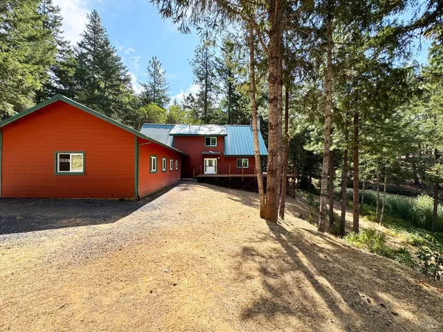 $775,000 | 4101 Chinquapin Drive, Willits, CA 95490