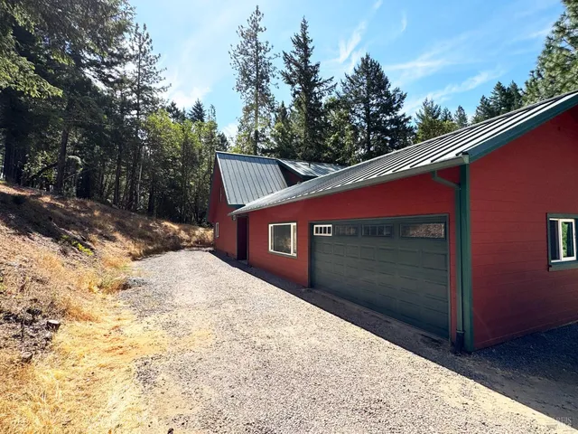 $749,000 | 4101 Chinquapin Drive, Willits, CA 95490