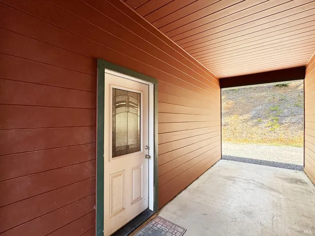 $749,000 | 4101 Chinquapin Drive, Willits, CA 95490