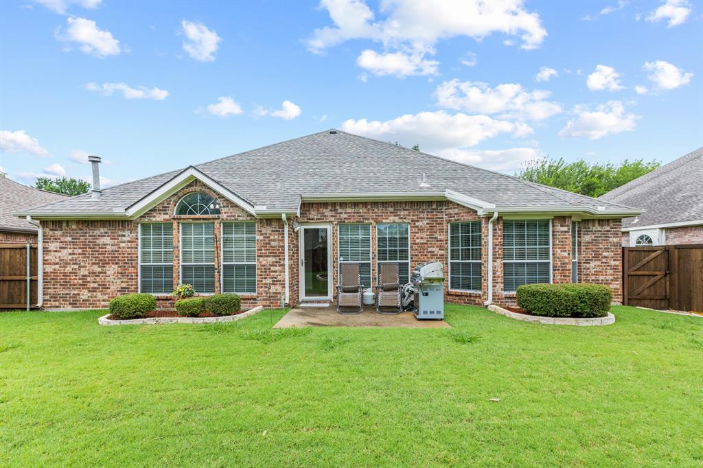 10802 St Annes Drive Rowlett, TX 75089 - Photo 35 of 40