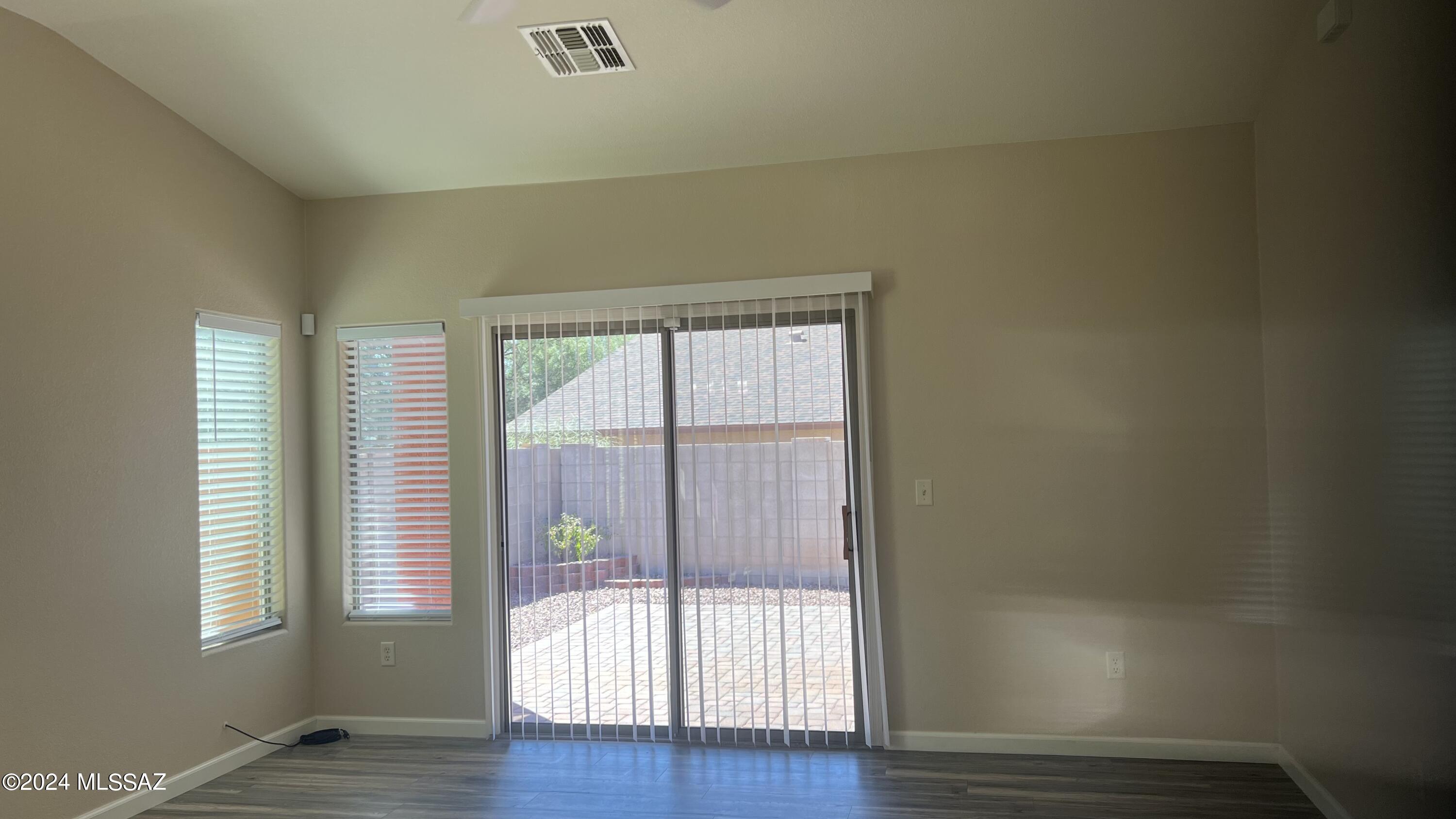 6020 South Avenida Ribero Tucson, AZ 85706 - Photo 8 of 41