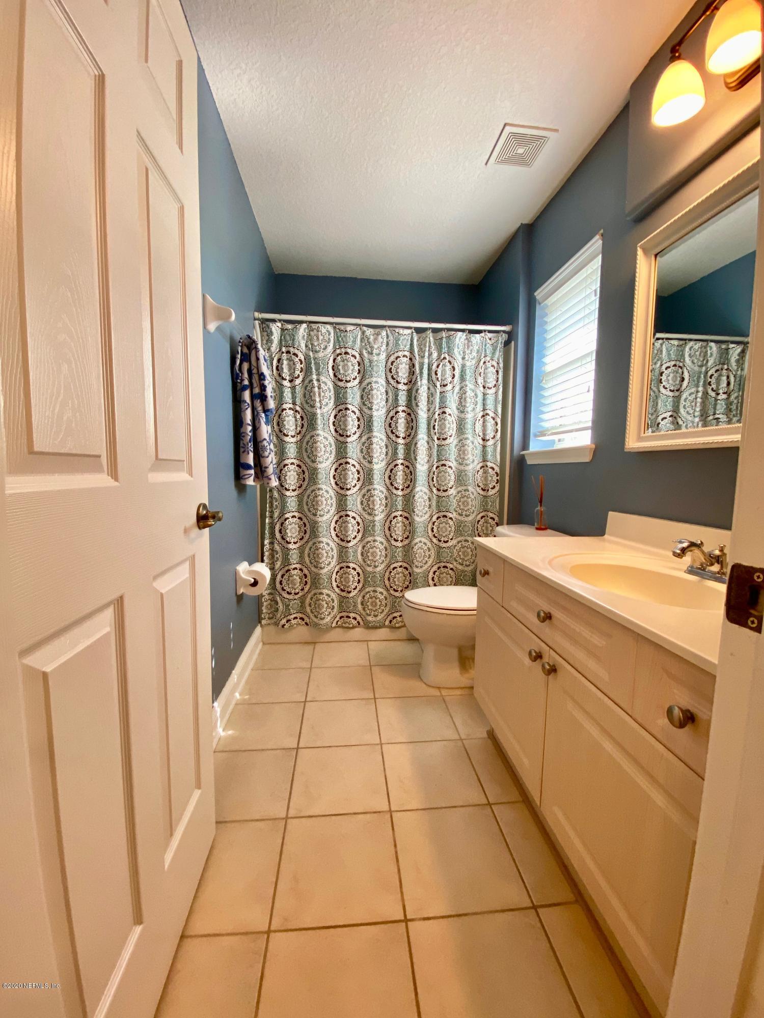 750 Porta Rosa Circle St. Augustine, FL 32092 - Photo 42 of 72 43. Upstairs full bathroom