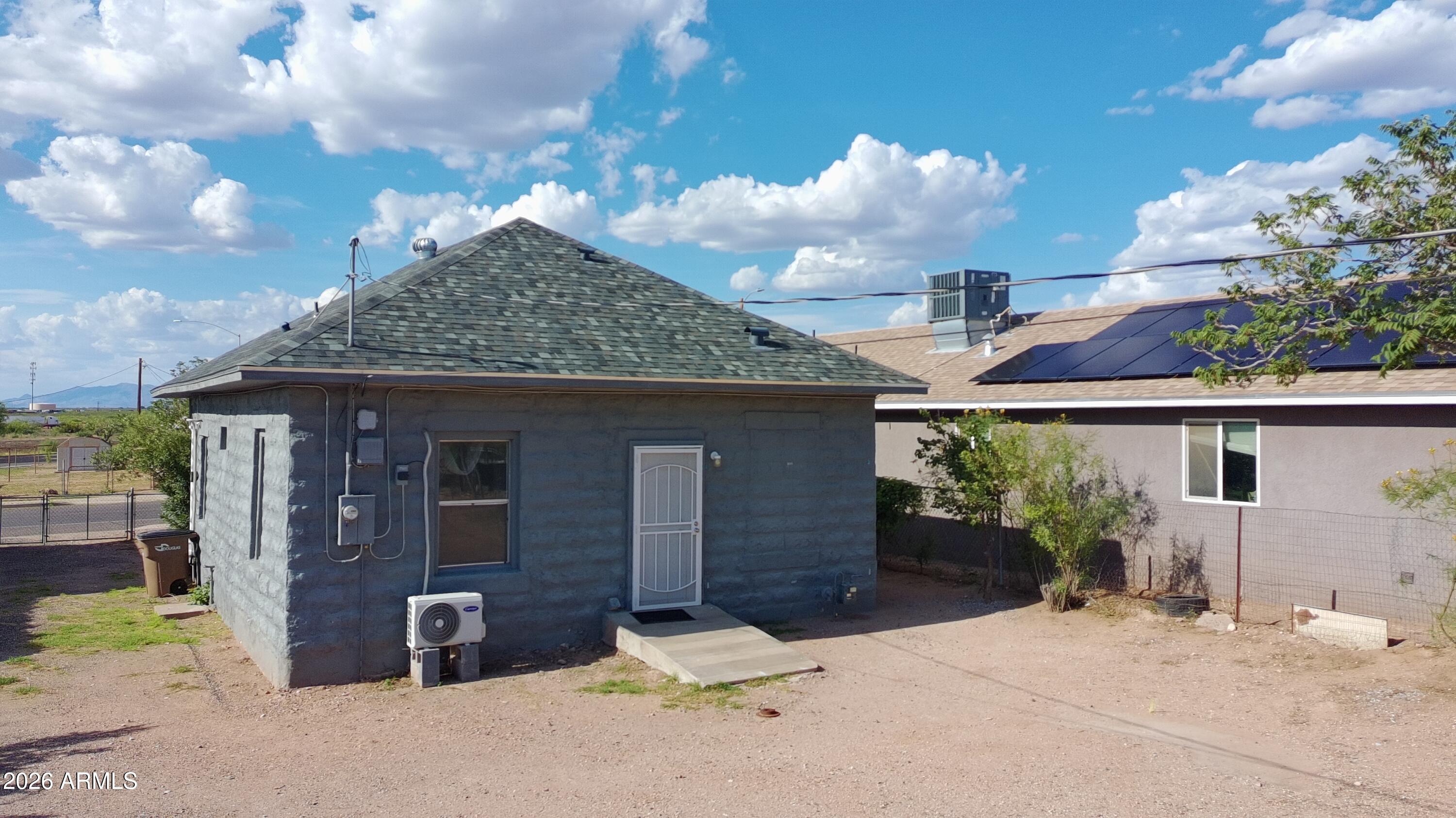 653 East 18th Street Douglas, AZ 85607 - Photo 8 of 16 PTSC_0032