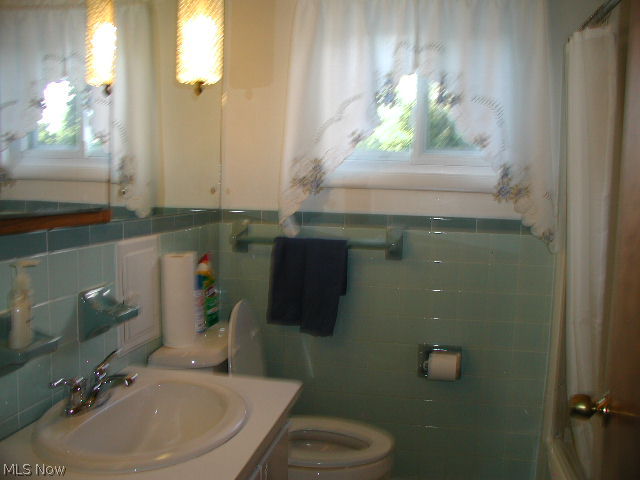 1405 Killian Road Akron, OH 44312 - Photo 9 of 14