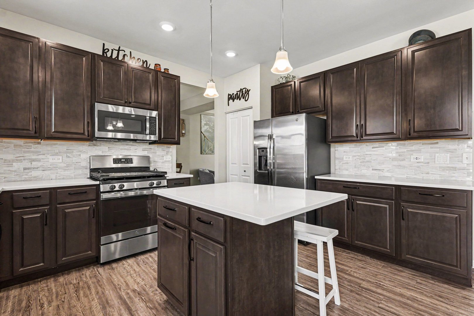 803 High Grove Drive Minooka, IL 60447 - Photo 7 of 27