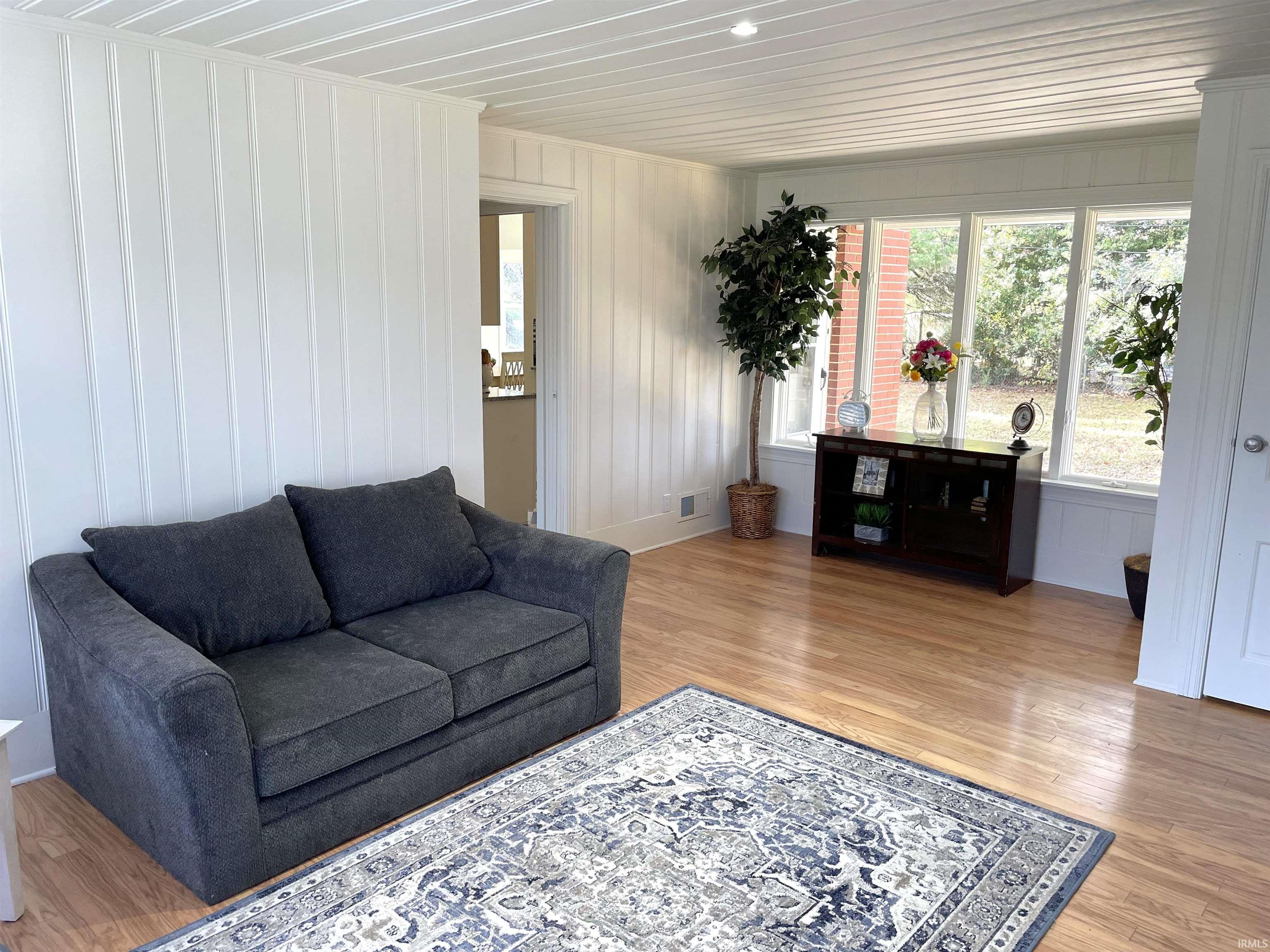 1201 Greenfield Road Evansville, IN 47715 - Photo 6 of 22