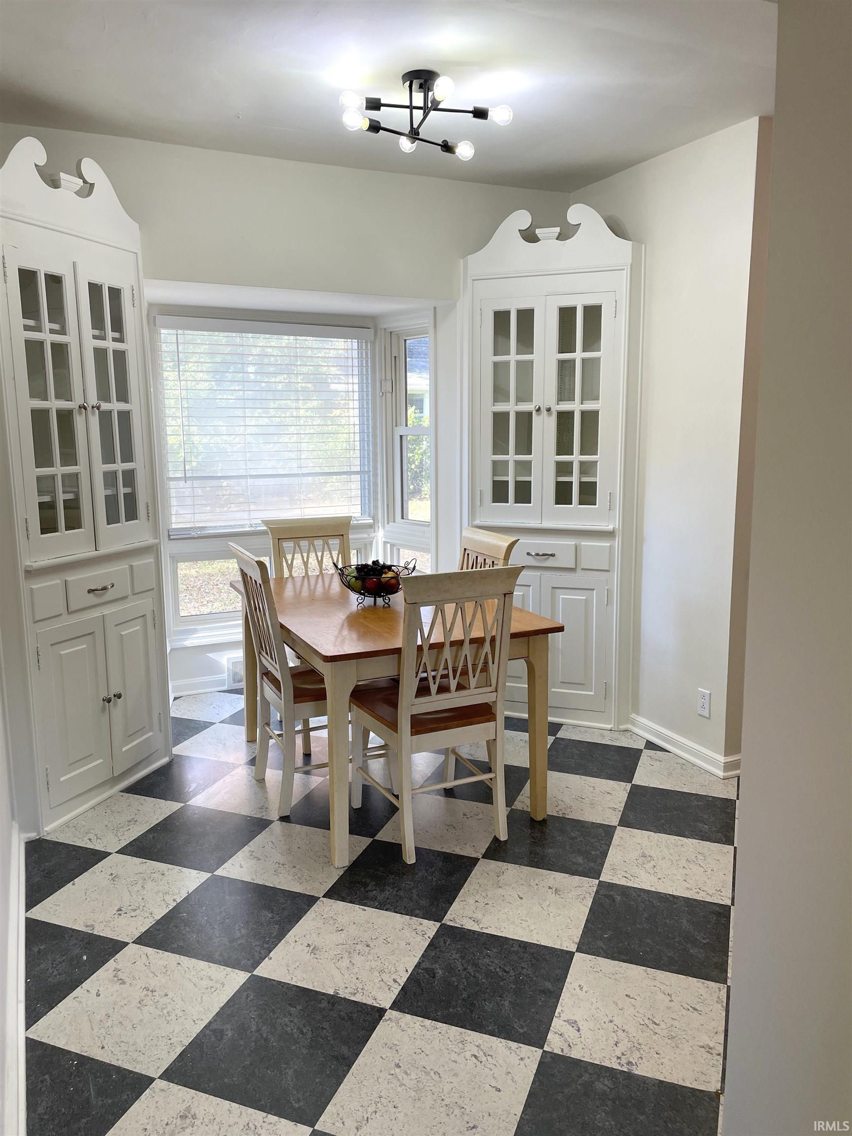 1201 Greenfield Road Evansville, IN 47715 - Photo 10 of 22