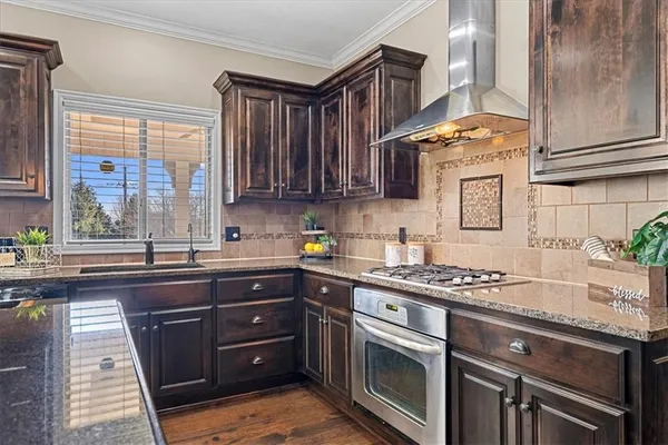 $755,000 | 11307 West 158th Terrace, Overland Park, KS 66221
