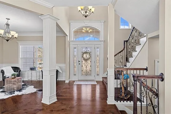 $755,000 | 11307 West 158th Terrace, Overland Park, KS 66221