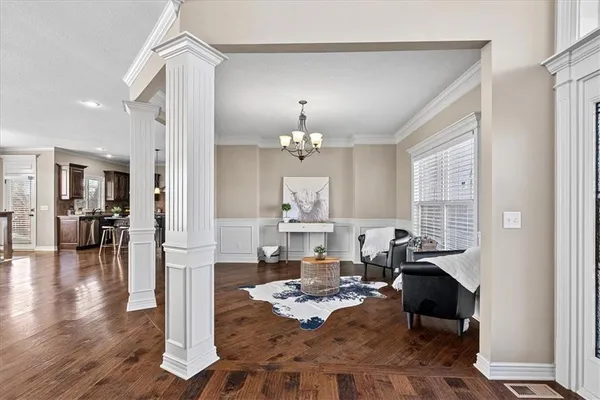 $755,000 | 11307 West 158th Terrace, Overland Park, KS 66221