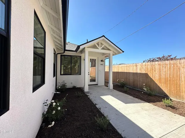 $3,200 | 1911 Ocean Avenue, Ventura, CA 93001
