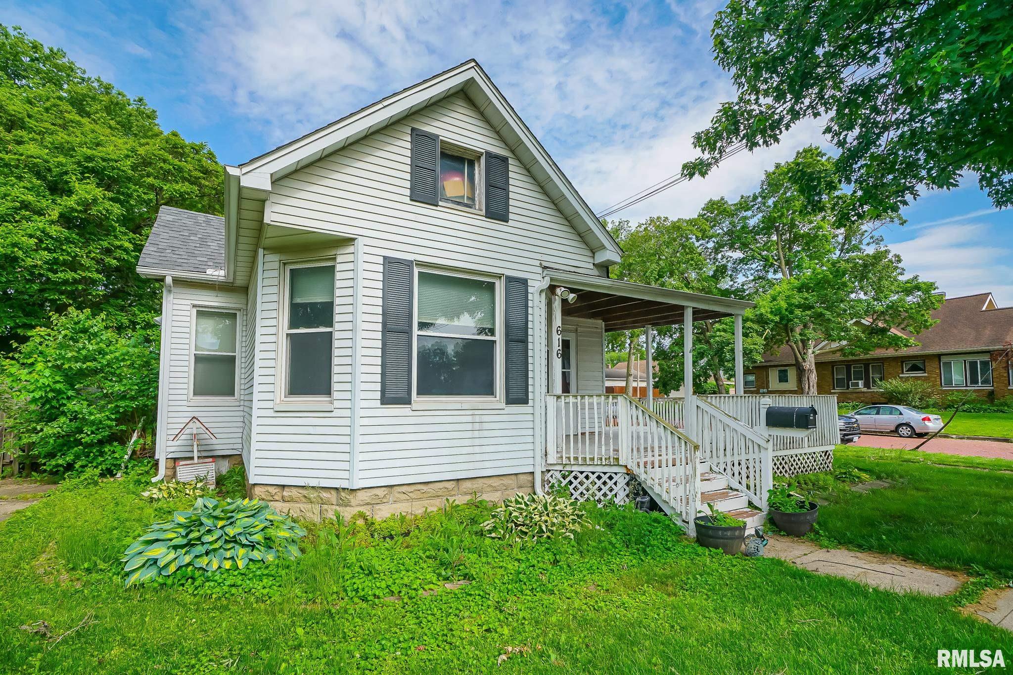 616 Summer Street Pekin, IL 61554 - Photo 3 of 38