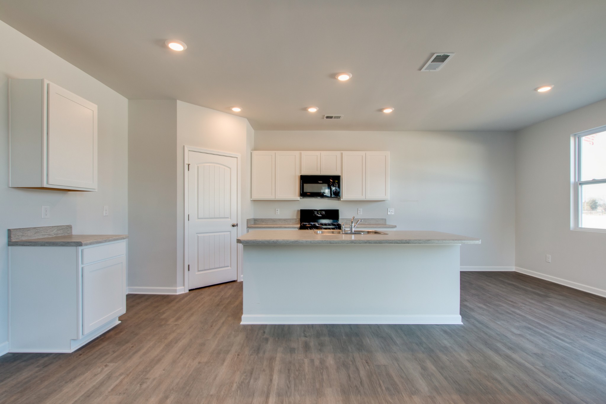 811 Long Leaf Road Lebanon, TN 37087 - Photo 4 of 18 Gallery Image 4