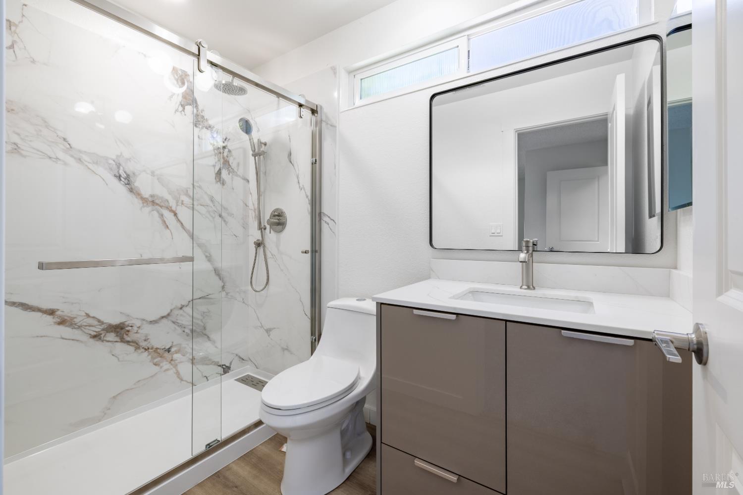 4601 Harbor Lane Rohnert Park, CA 94928 - Photo 31 of 38 Primary Bathroom