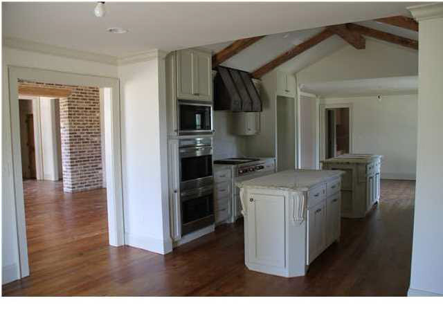 160 Street, Unit ANDREWS Jackson, MS 39211 - Photo 5 of 9 Photo 5