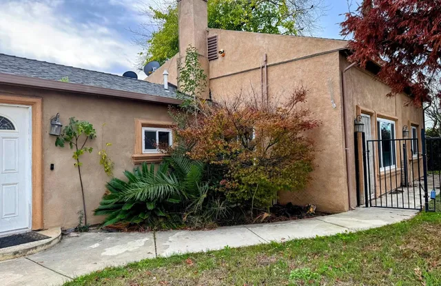 $599,999 | 10849 Baseline Road, Elverta, CA 95626