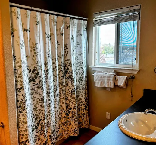 $599,999 | 10849 Baseline Road, Elverta, CA 95626