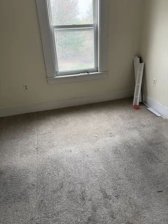 $2,000 | 70 Tyngsboro Road, Unit LEFT, Chelmsford, MA 01863