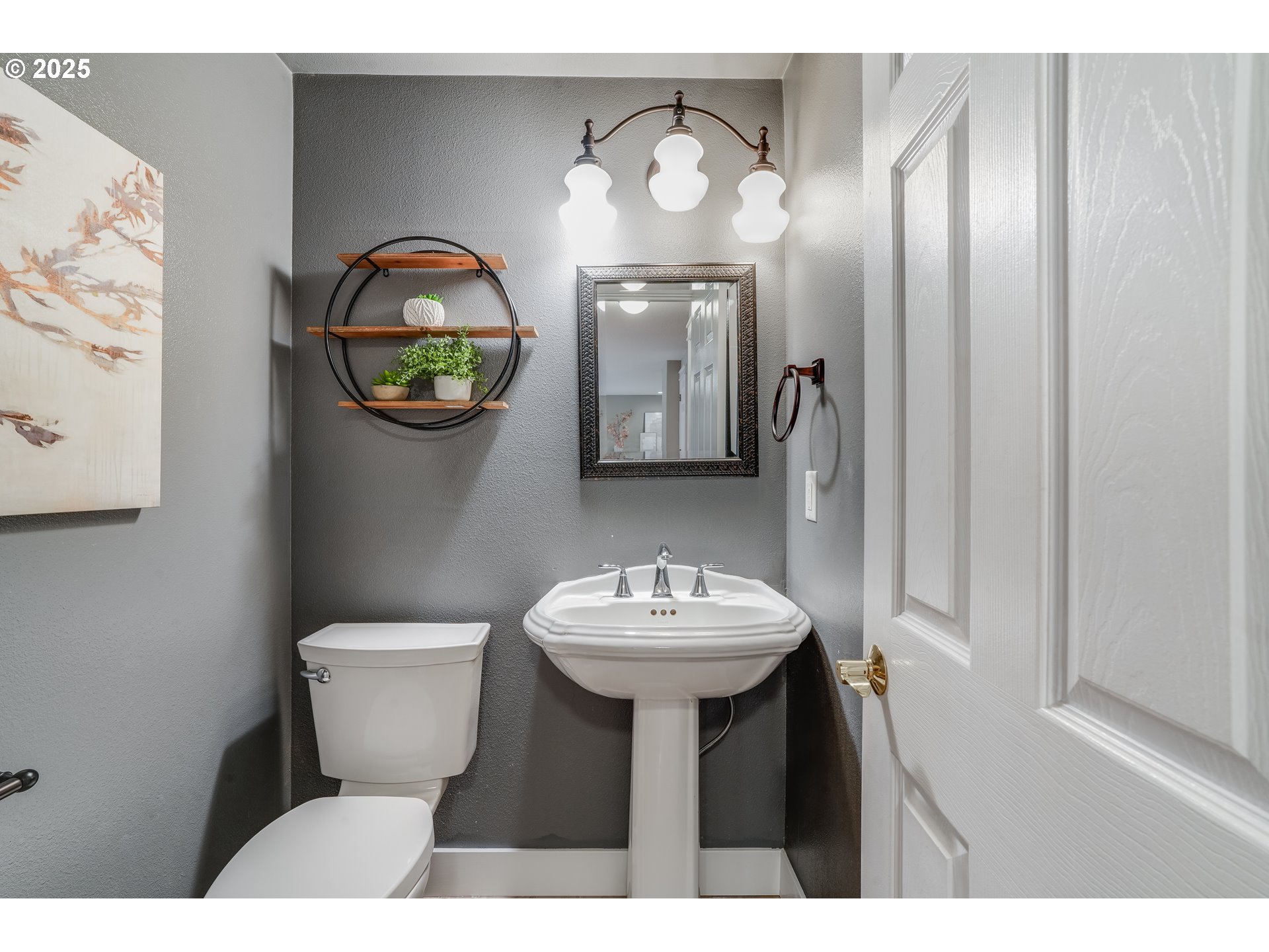 1224 Alyssum Avenue Forest Grove, OR 97116 - Photo 18 of 39 a bathroom with a sink and a mirror