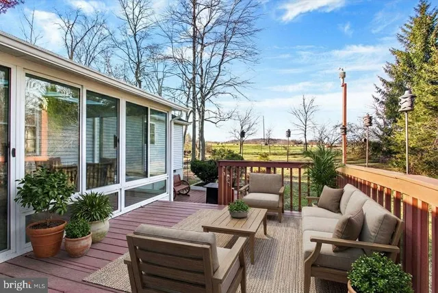 a view of outdoor space yard and patio