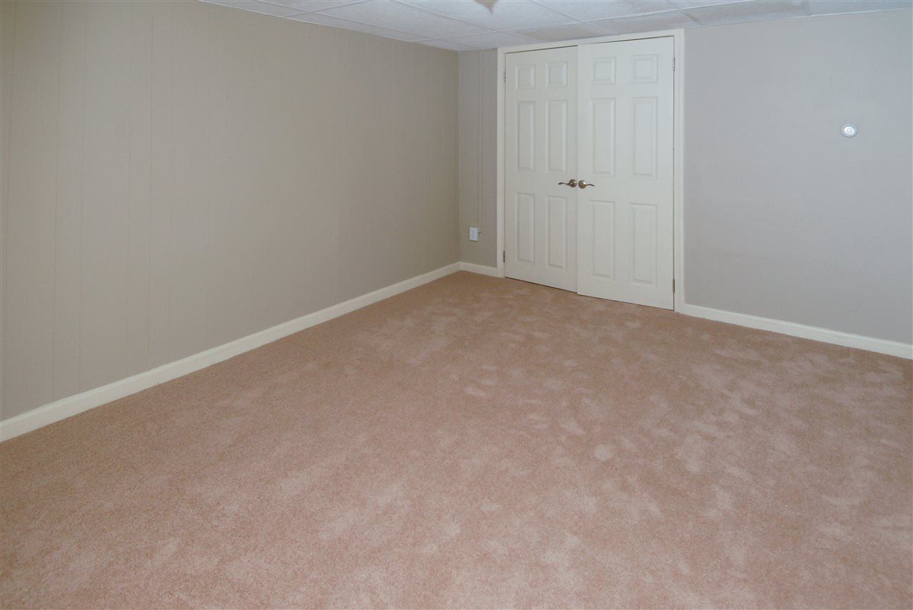 9 Gerrish Road Dover, NH 03820 - Photo 20 of 27