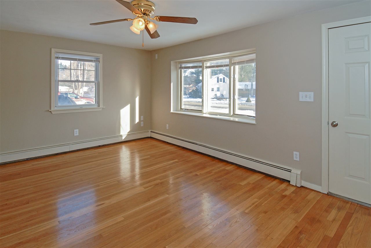 9 Gerrish Road Dover, NH 03820 - Photo 8 of 27