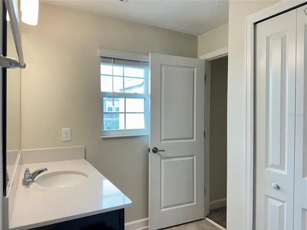 $2,800 | Undisclosed Address, Winter Garden, FL 34787