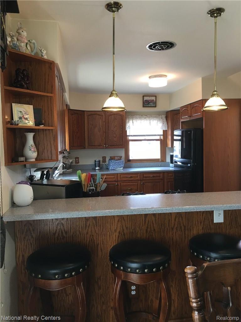 57351 12 Mile Road New Hudson, MI 48165 - Photo 7 of 38 2018-04-02 005.JPG
