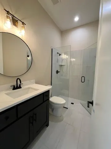 $1,180,000 | 932 Lake Viking Terrace, Altamont, MO 64620