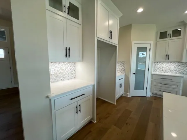 $1,180,000 | 932 Lake Viking Terrace, Altamont, MO 64620