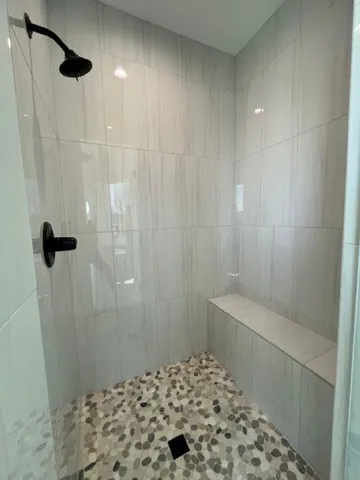 $1,180,000 | 932 Lake Viking Terrace, Altamont, MO 64620